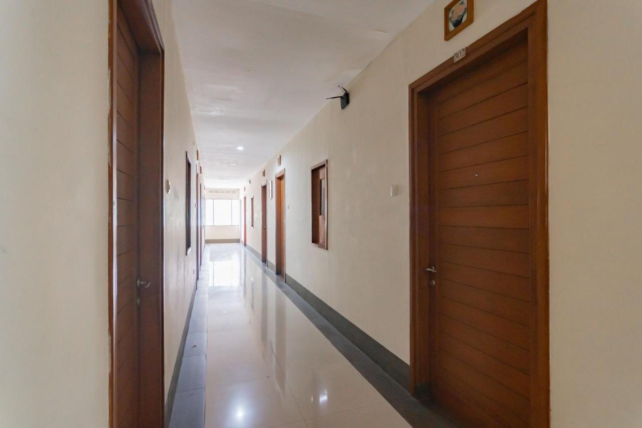 เรดดอร์ซ ใกล้สถาบันเทคโนโลยีบันดุง 2 Hotel ภายนอก รูปภาพ