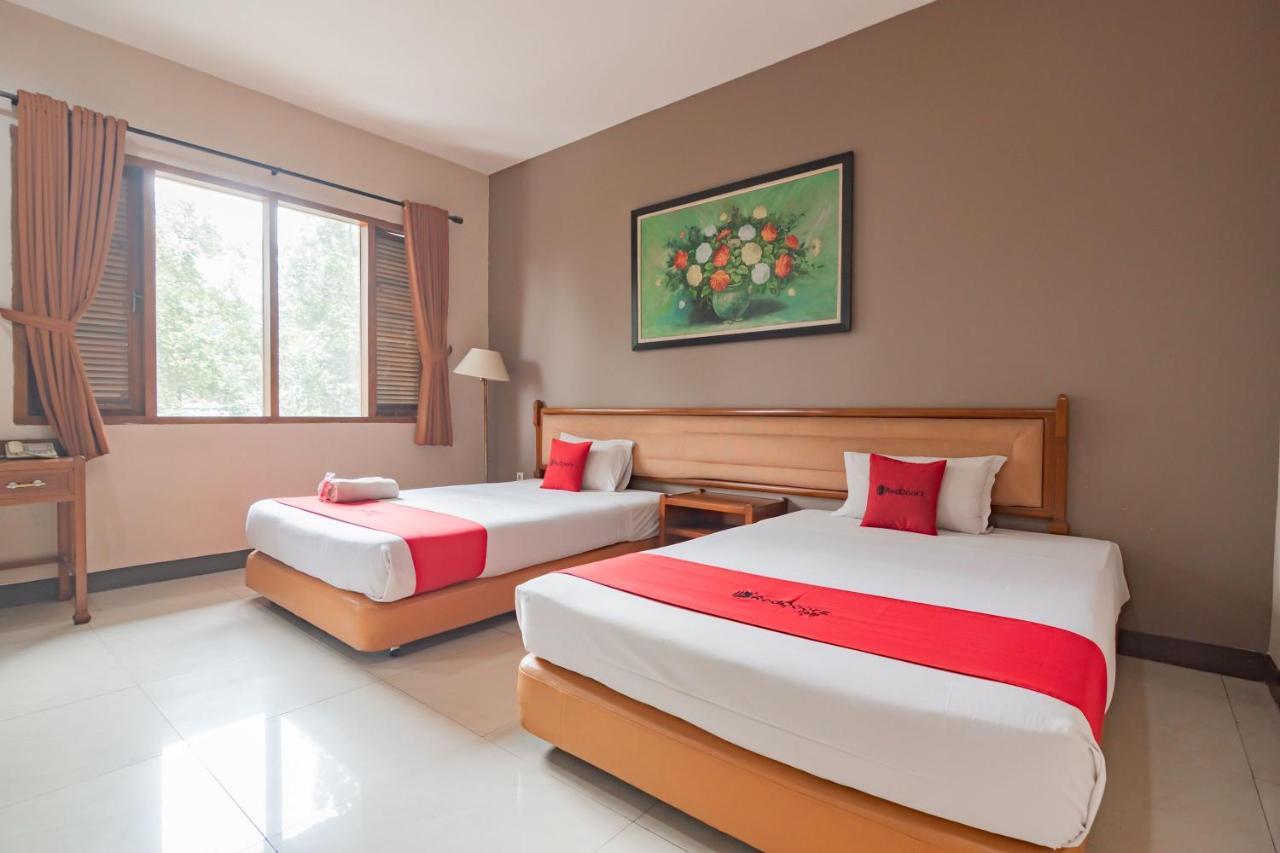 เรดดอร์ซ ใกล้สถาบันเทคโนโลยีบันดุง 2 Hotel ภายนอก รูปภาพ