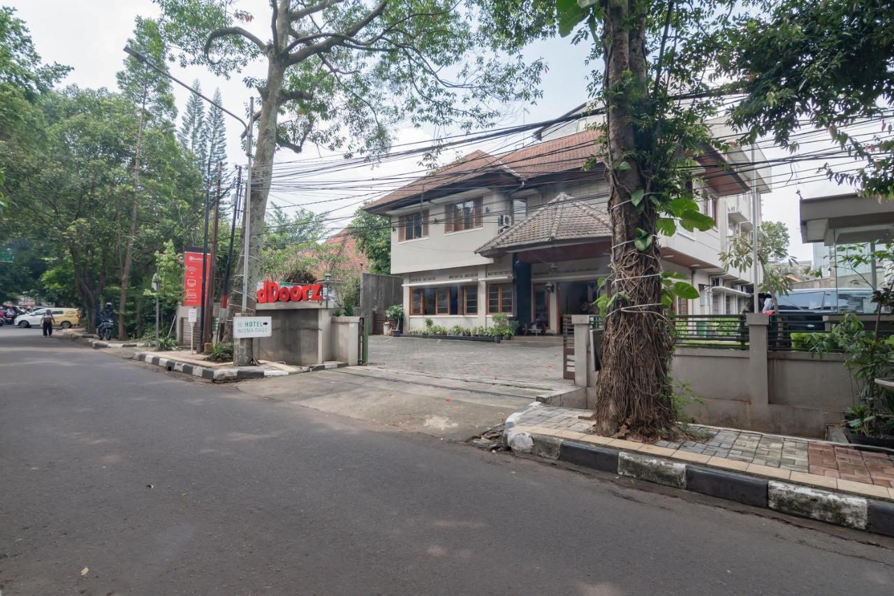 เรดดอร์ซ ใกล้สถาบันเทคโนโลยีบันดุง 2 Hotel ภายนอก รูปภาพ