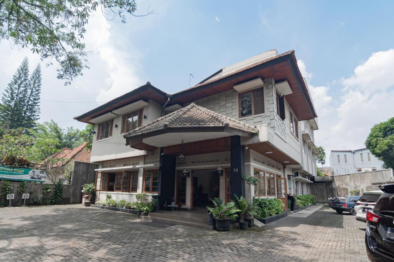 เรดดอร์ซ ใกล้สถาบันเทคโนโลยีบันดุง 2 Hotel ภายนอก รูปภาพ